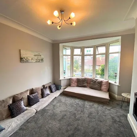 Holiday home Sweet Bradford (West Yorkshire)